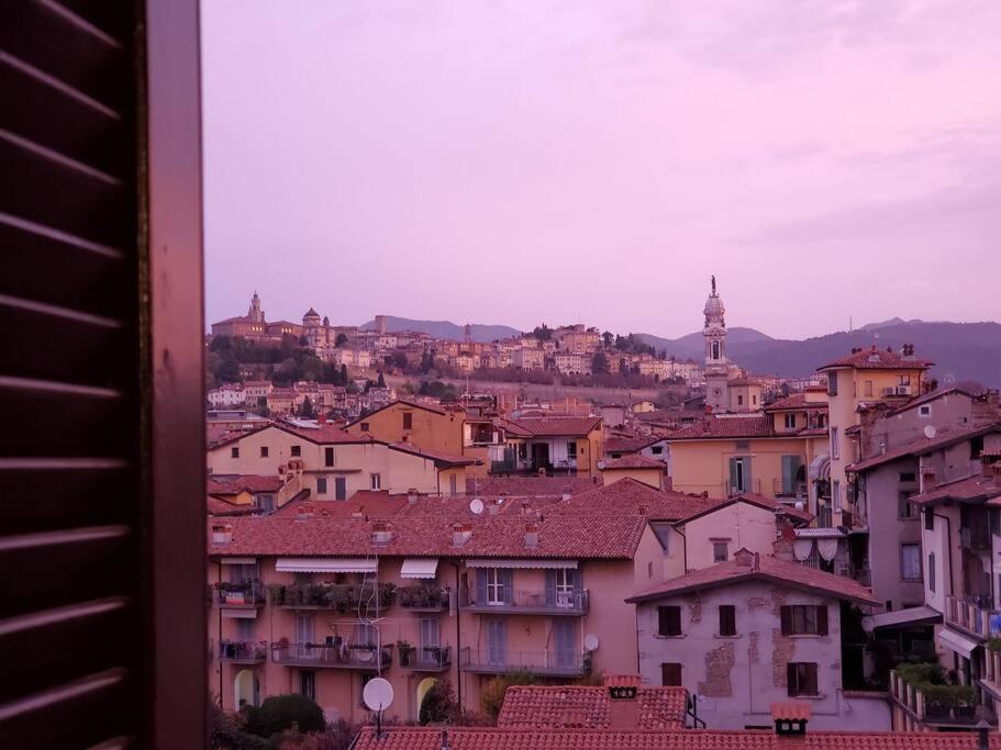 "La Me Ca" Intero Appartamento In Centro Con Vista Sui Colli Bergamo Ngoại thất bức ảnh